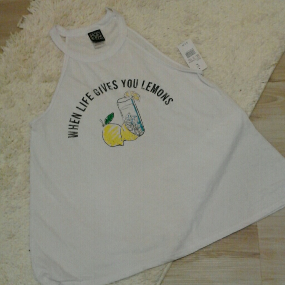 Graphic t-shirt - Picture 2 of 2